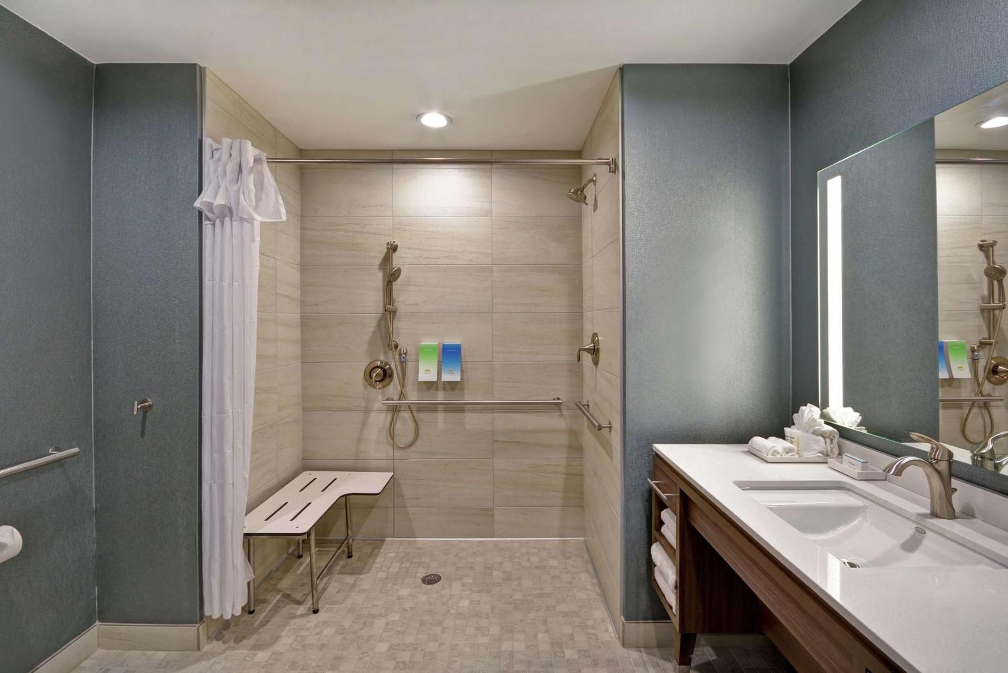 Home2 Suites Plano Legacy West Bagian luar foto