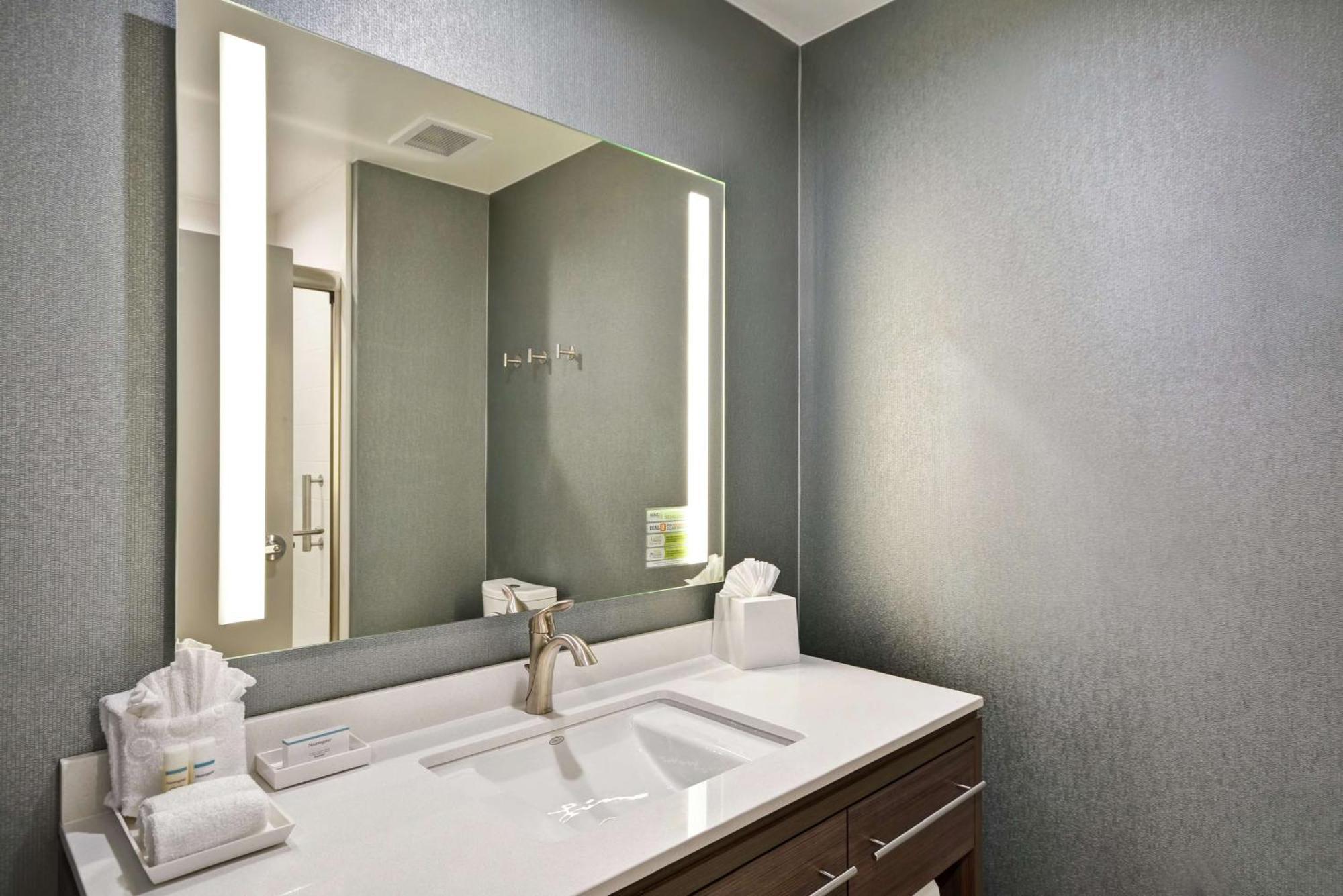 Home2 Suites Plano Legacy West Bagian luar foto